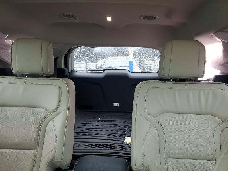 2019 Ford Explorer Platinum