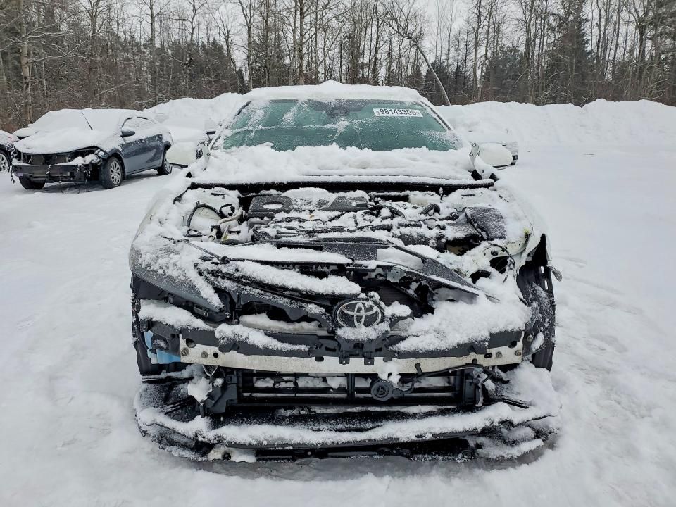 2024 Toyota Camry xle