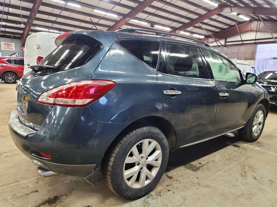 2011 Nissan Murano s