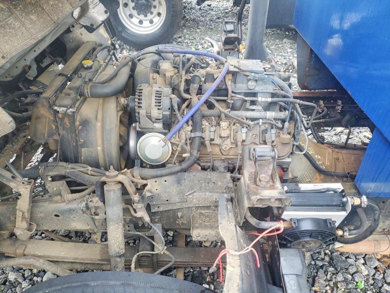 2007 Isuzu NPR Refuse Truck