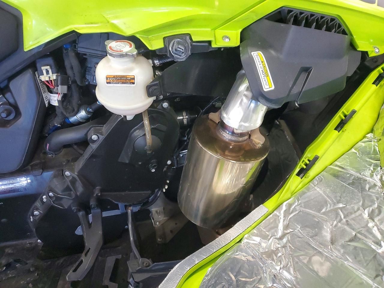 2020 Skidoo Renegade Adrenaline