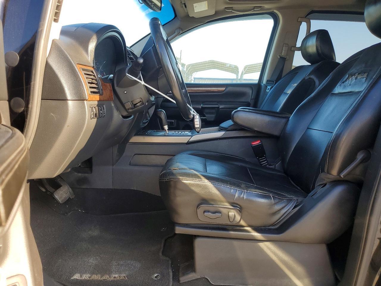 2011 Nissan Armada Platinum