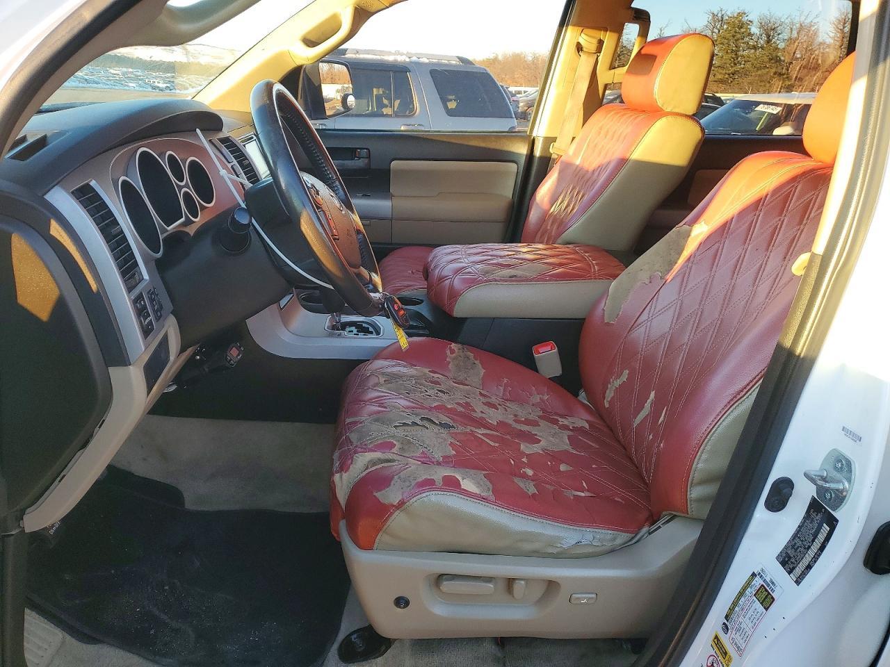 2009 Toyota Sequoia SR5