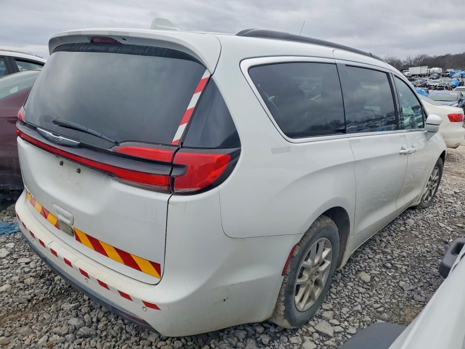 2022 Chrysler Pacifica Touring