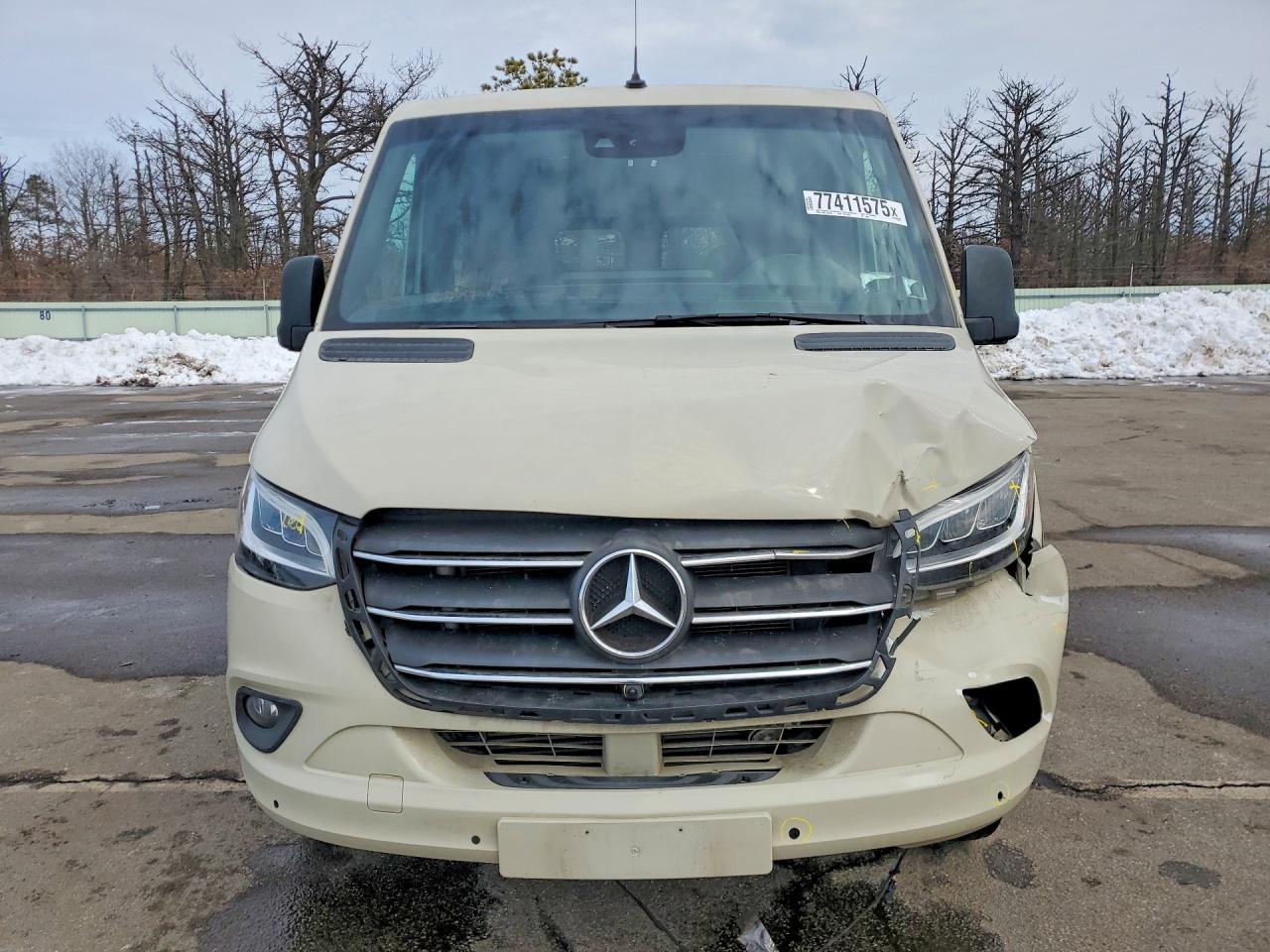 2022 Mercedes-Benz Sprinter 2500 Delivery Van