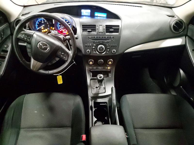 2013 Mazda 3 I