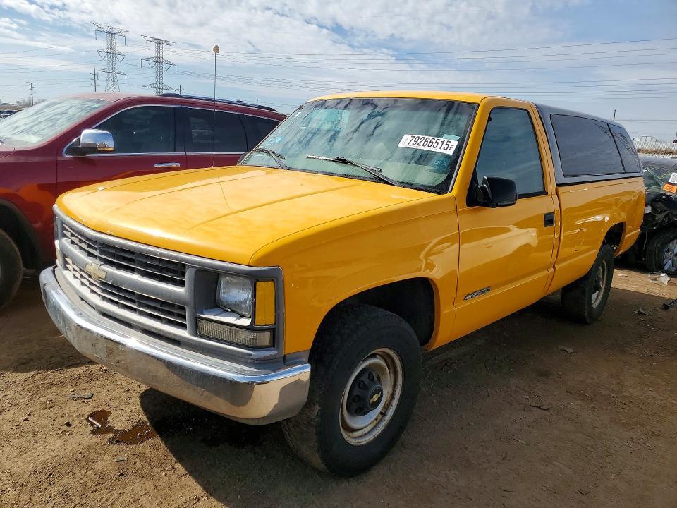 2000 Chevrolet GMT-400 C2500