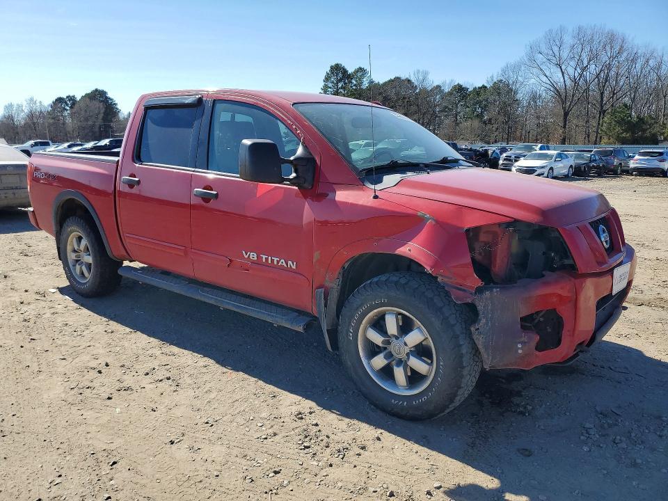 2012 Niss Titan sv