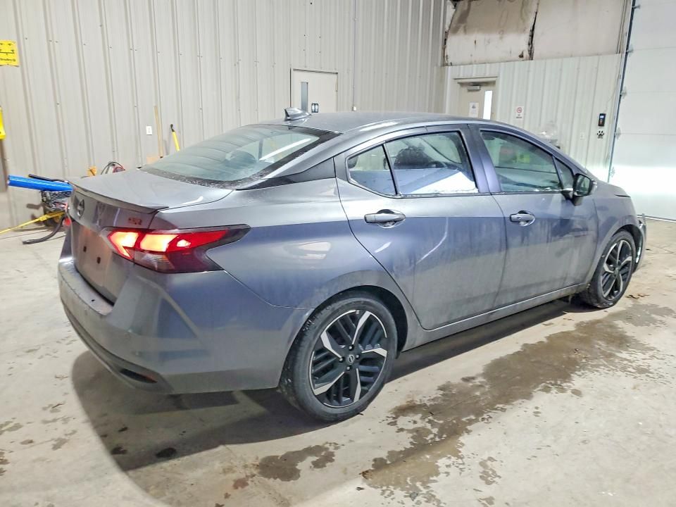 2024 Nissan Versa sr