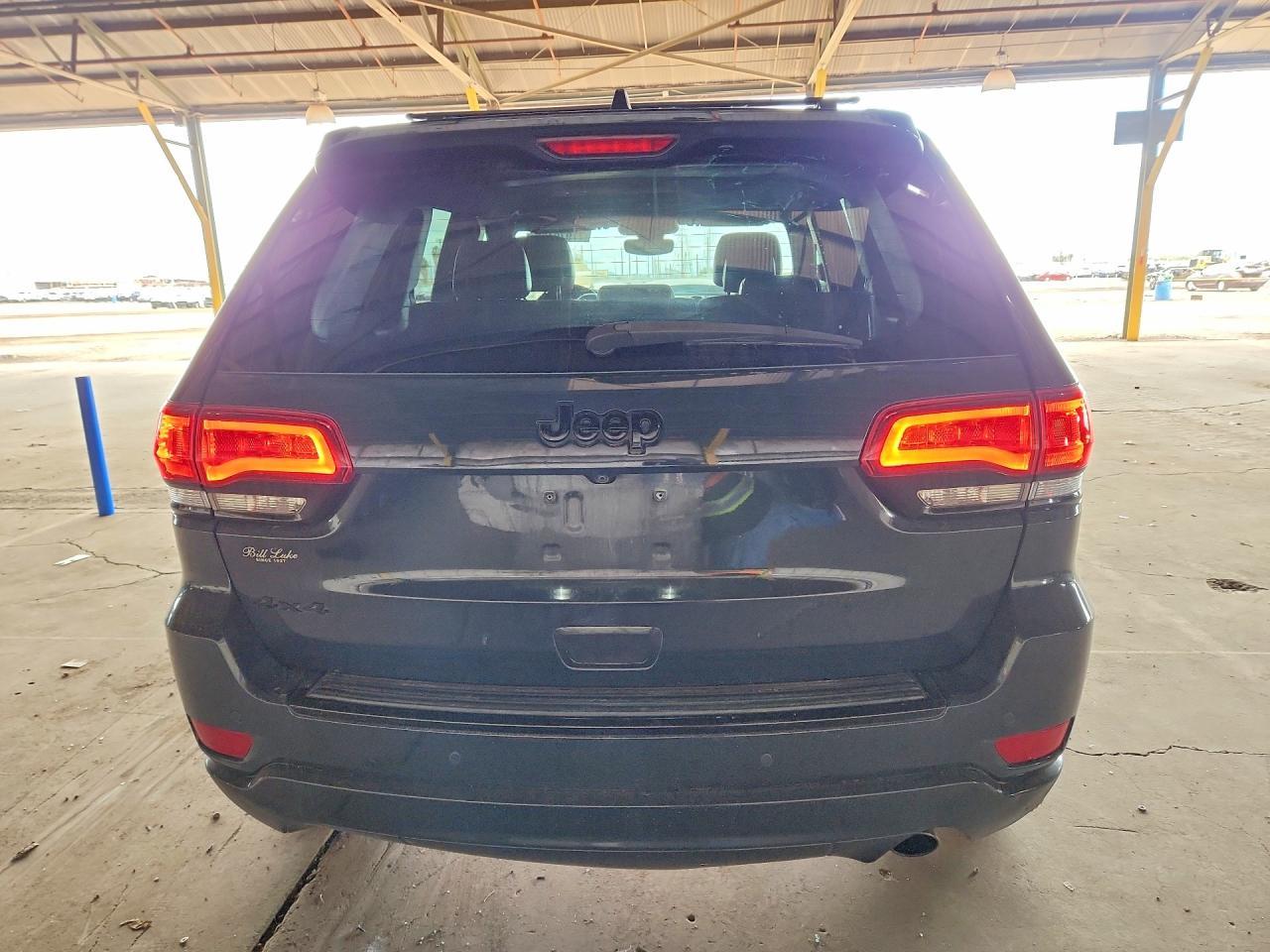 2017 Jeep Grand Cherokee Laredo
