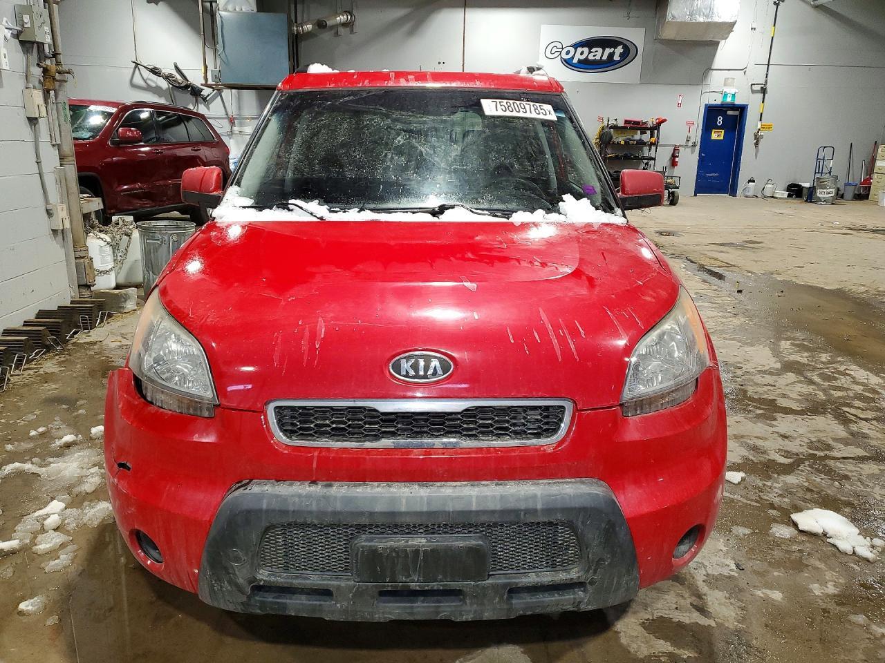 2011 KIA Soul +