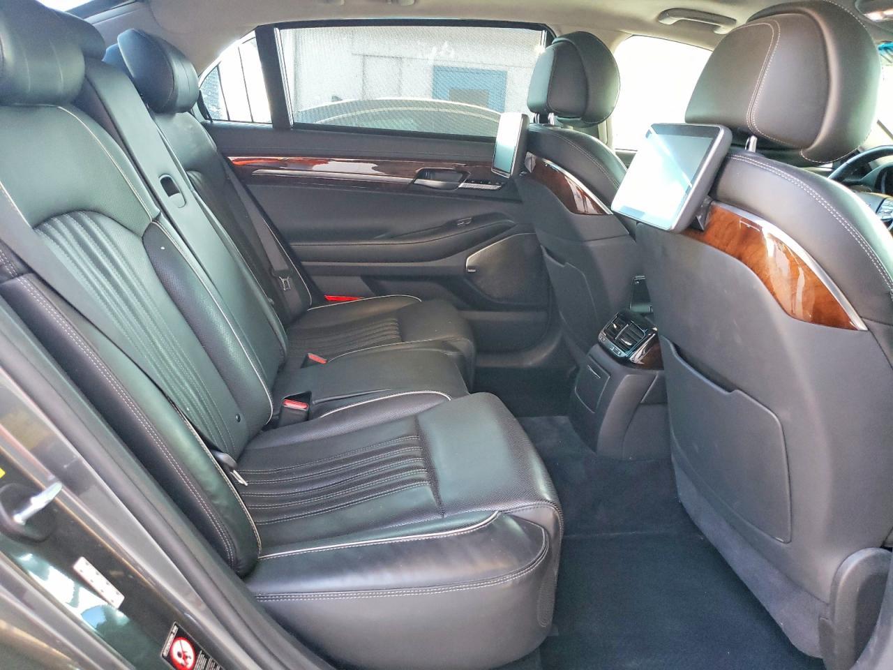 2018 Genesis G90 Ultimate