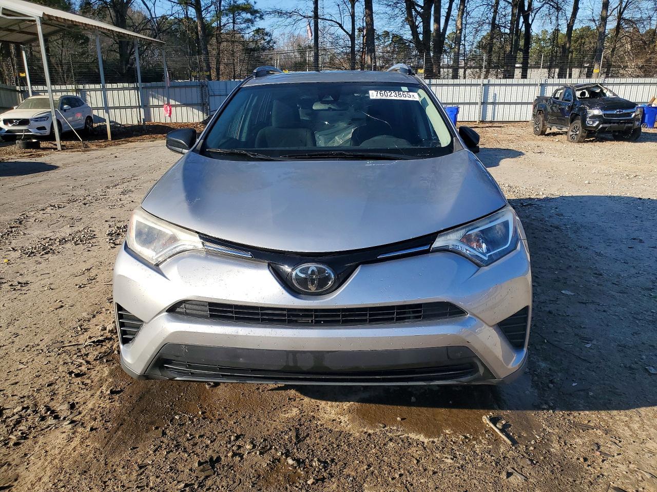 2018 Toyota Rav4 le
