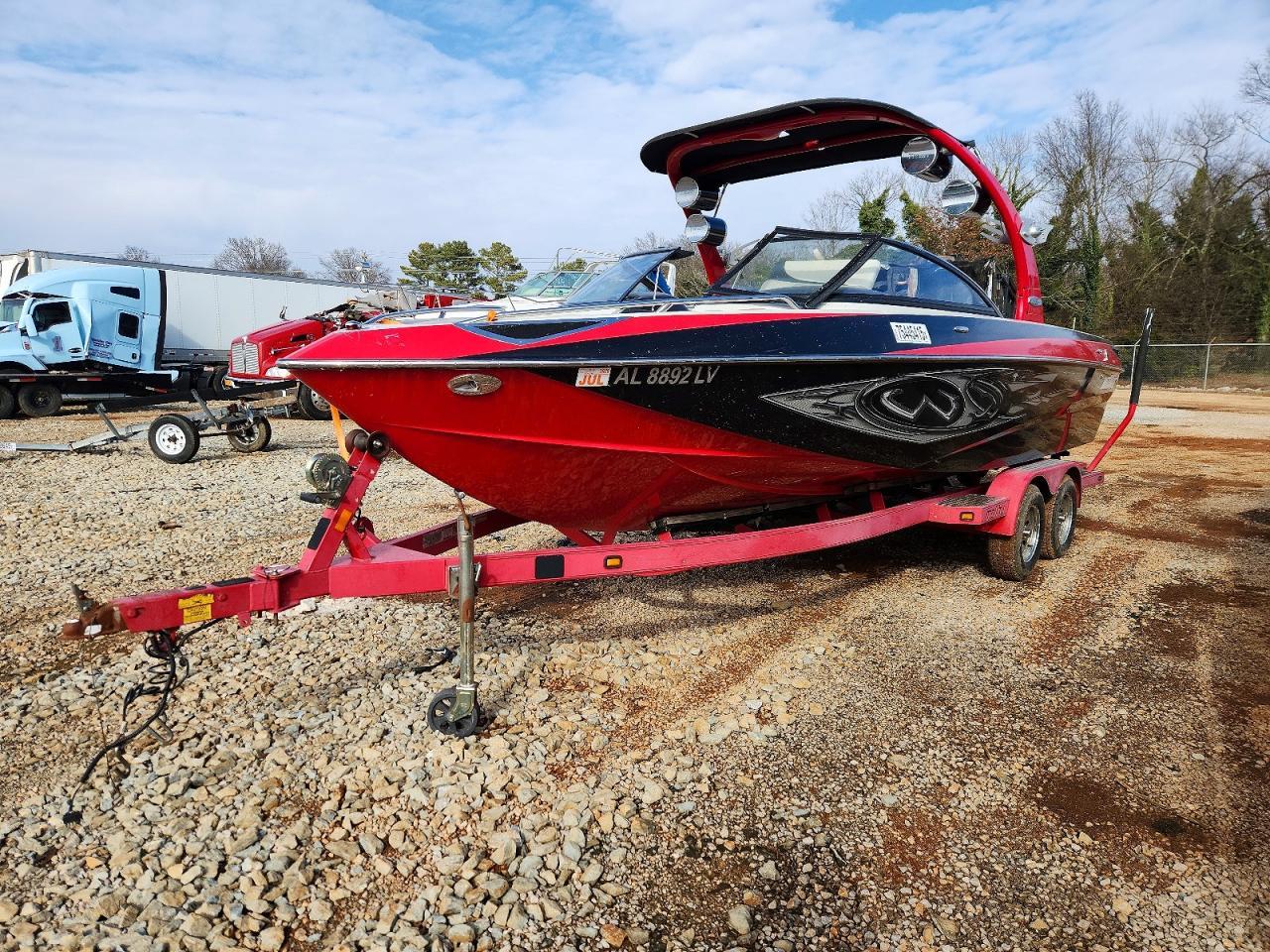 2007 Malibu Boat-Boat