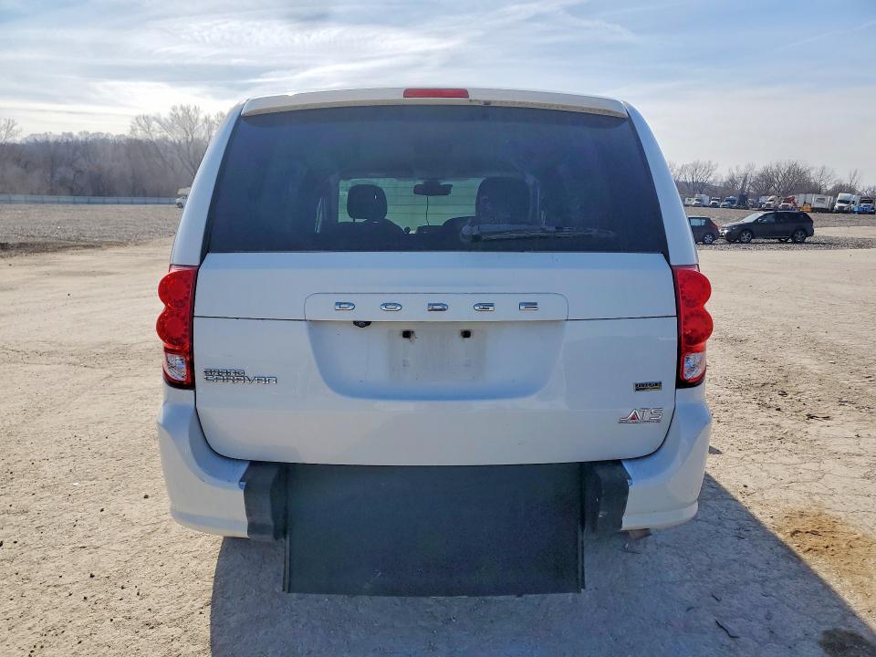 2018 Dodge Grand Caravan se