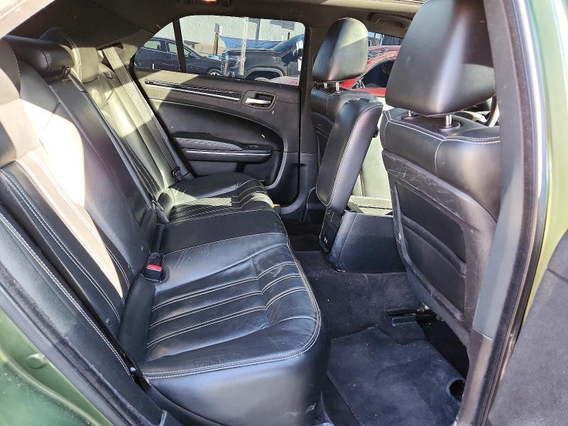 2018 Chrysler 300 s