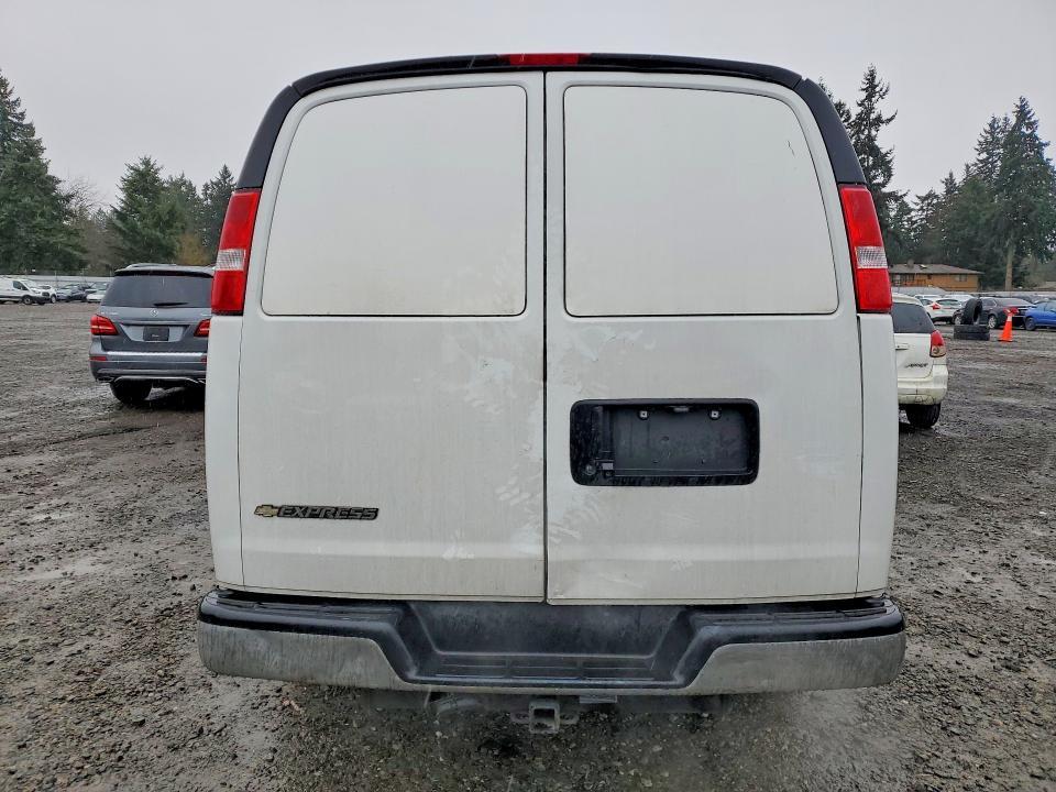2020 Chevrolet Express 2500 Cargo Utility / Service van