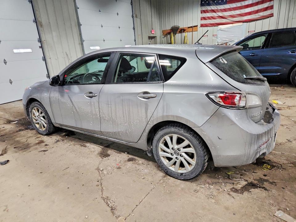 2013 Mazda 3 I
