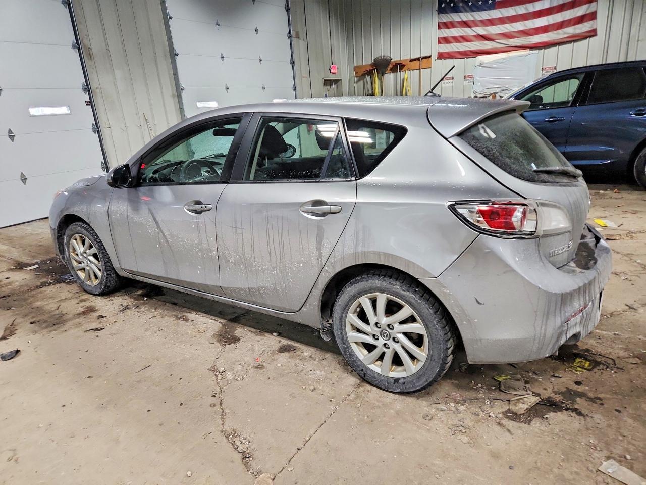 2013 Mazda 3 I