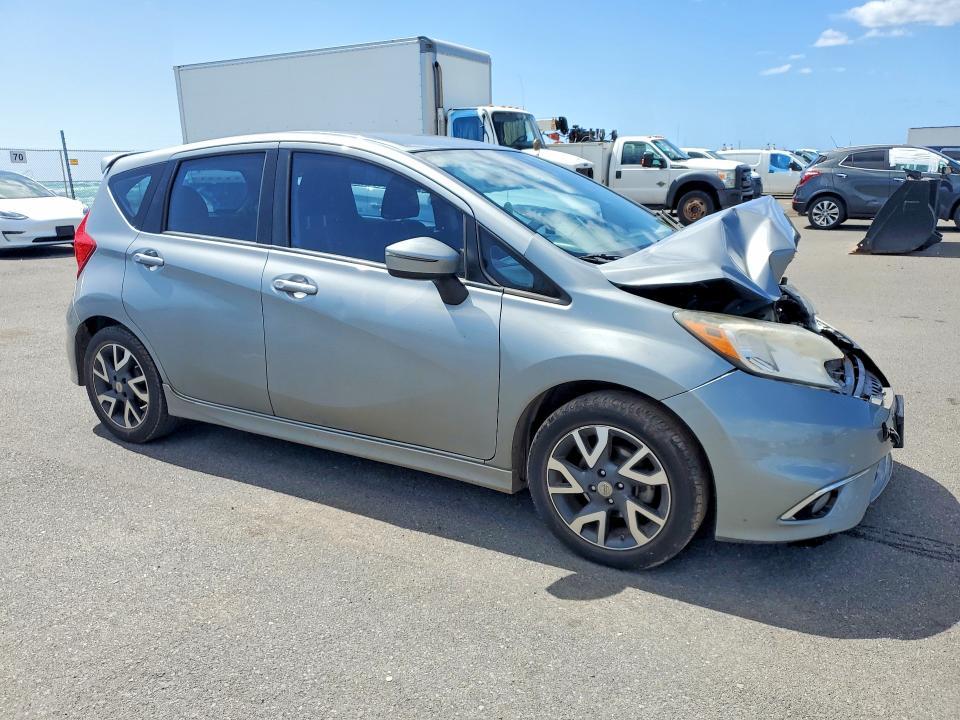 2015 Niss Versa Note