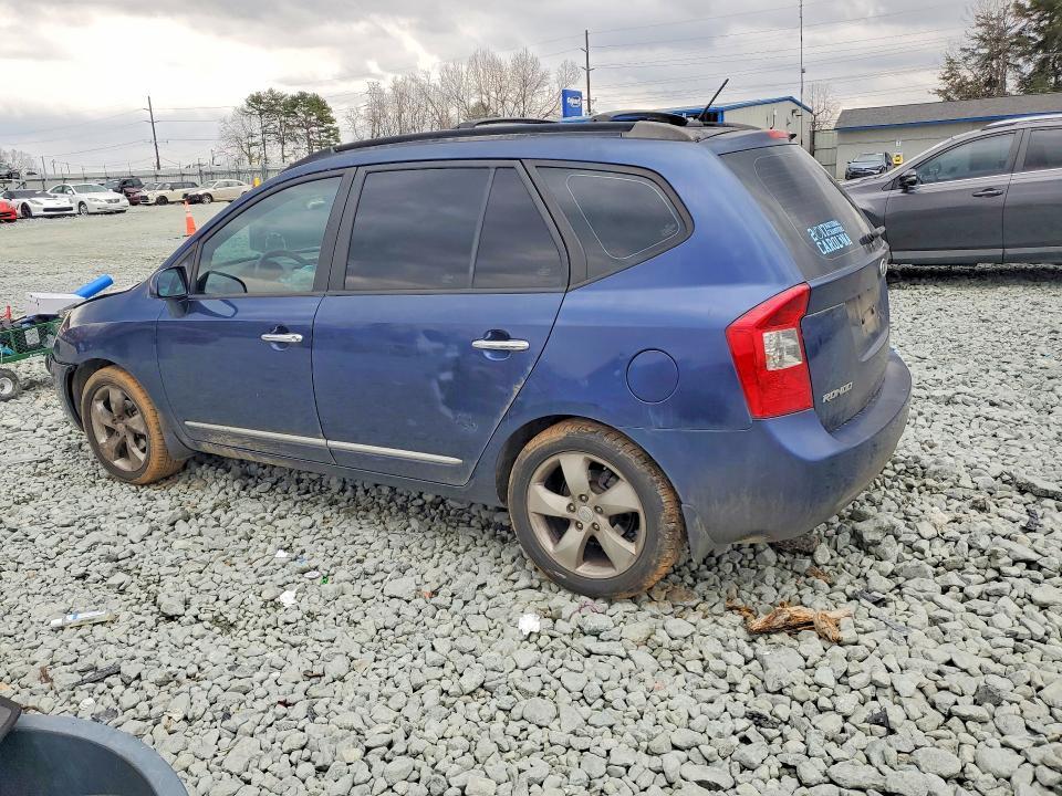 2008 KIA Rondo lx