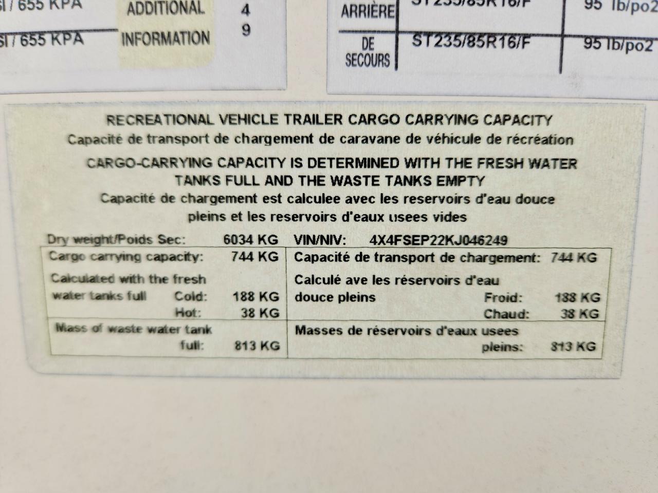 2019 Wildwood 2019 Forest River Sierra Towables Camper