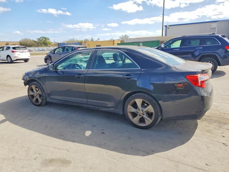 2012 Toyota Camry se V6