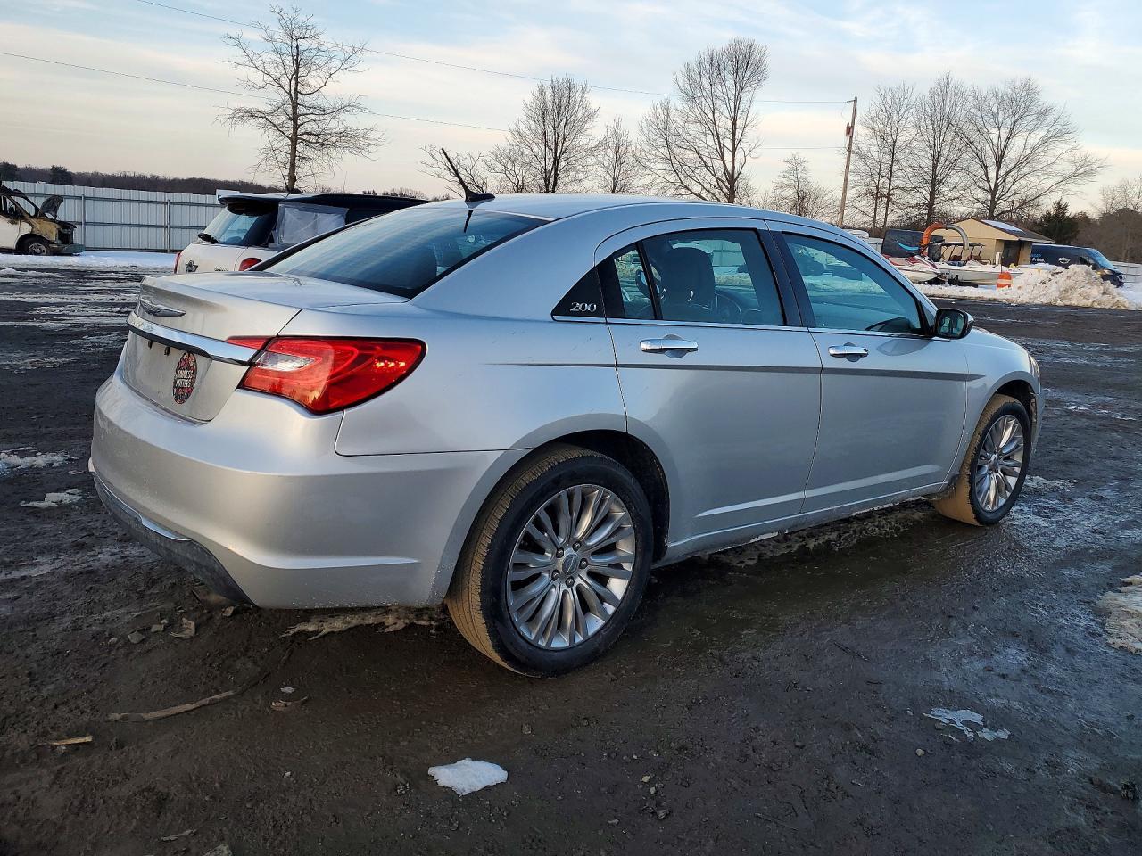 2011 Chrysler 200 Limited