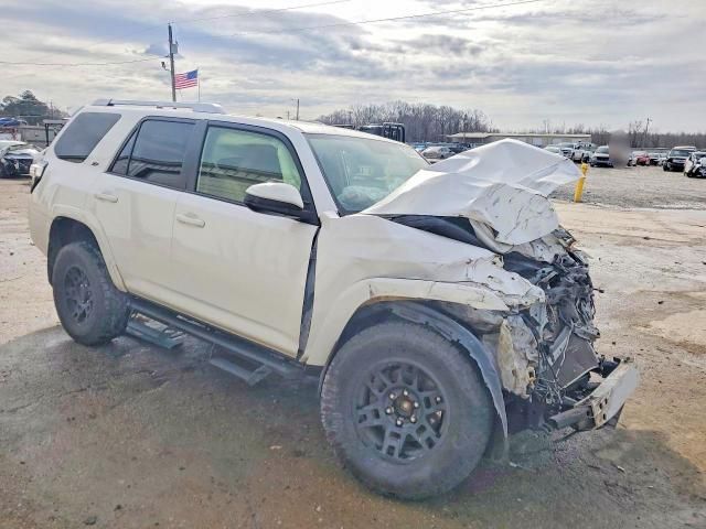 2018 Toyota 4runner SR5