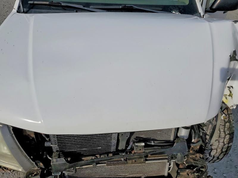 2011 Nissan Frontier SV V6