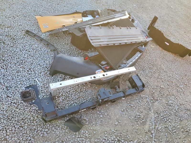 2023 Rivian R1S Adventure