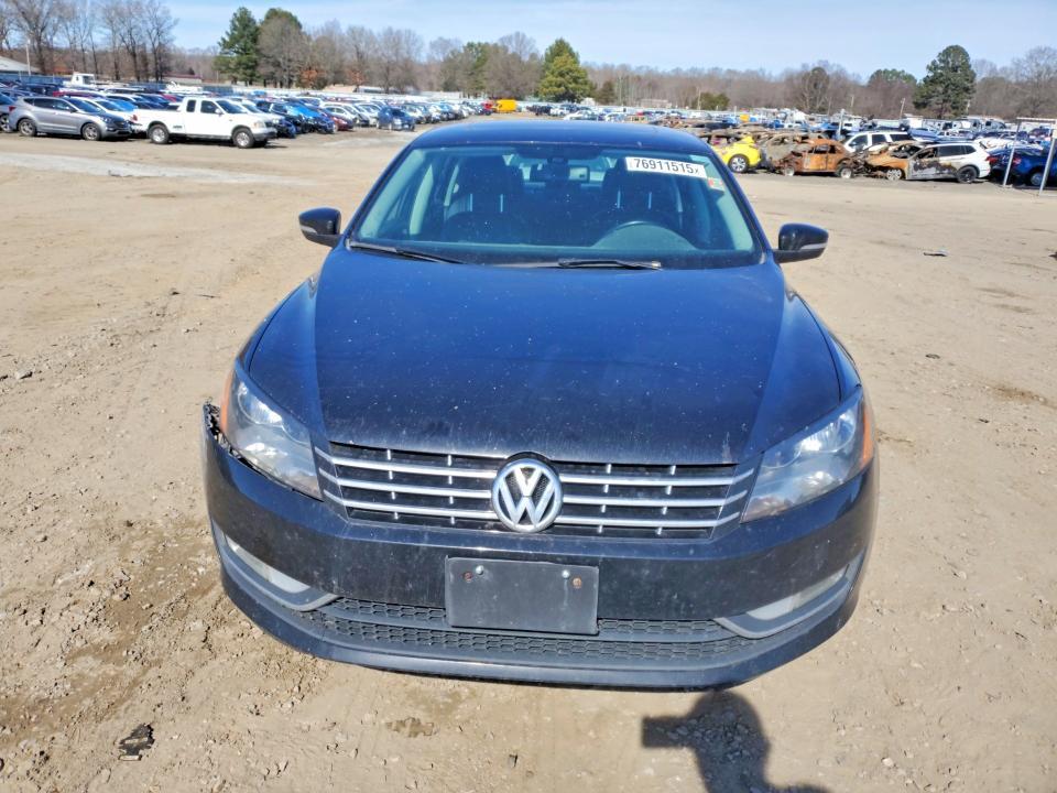 2014 Volkswagen Passat sel