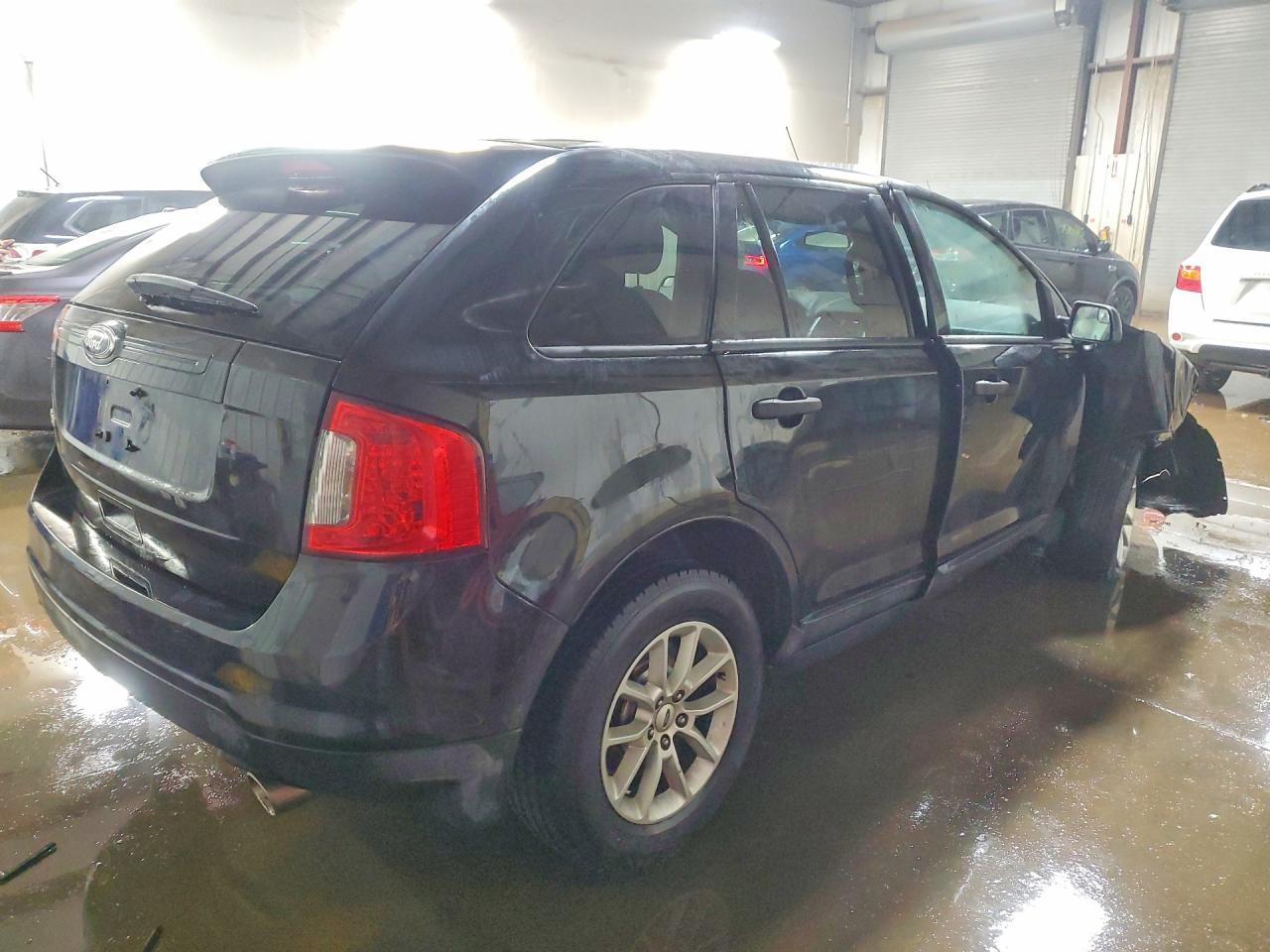 2013 Ford Edge se