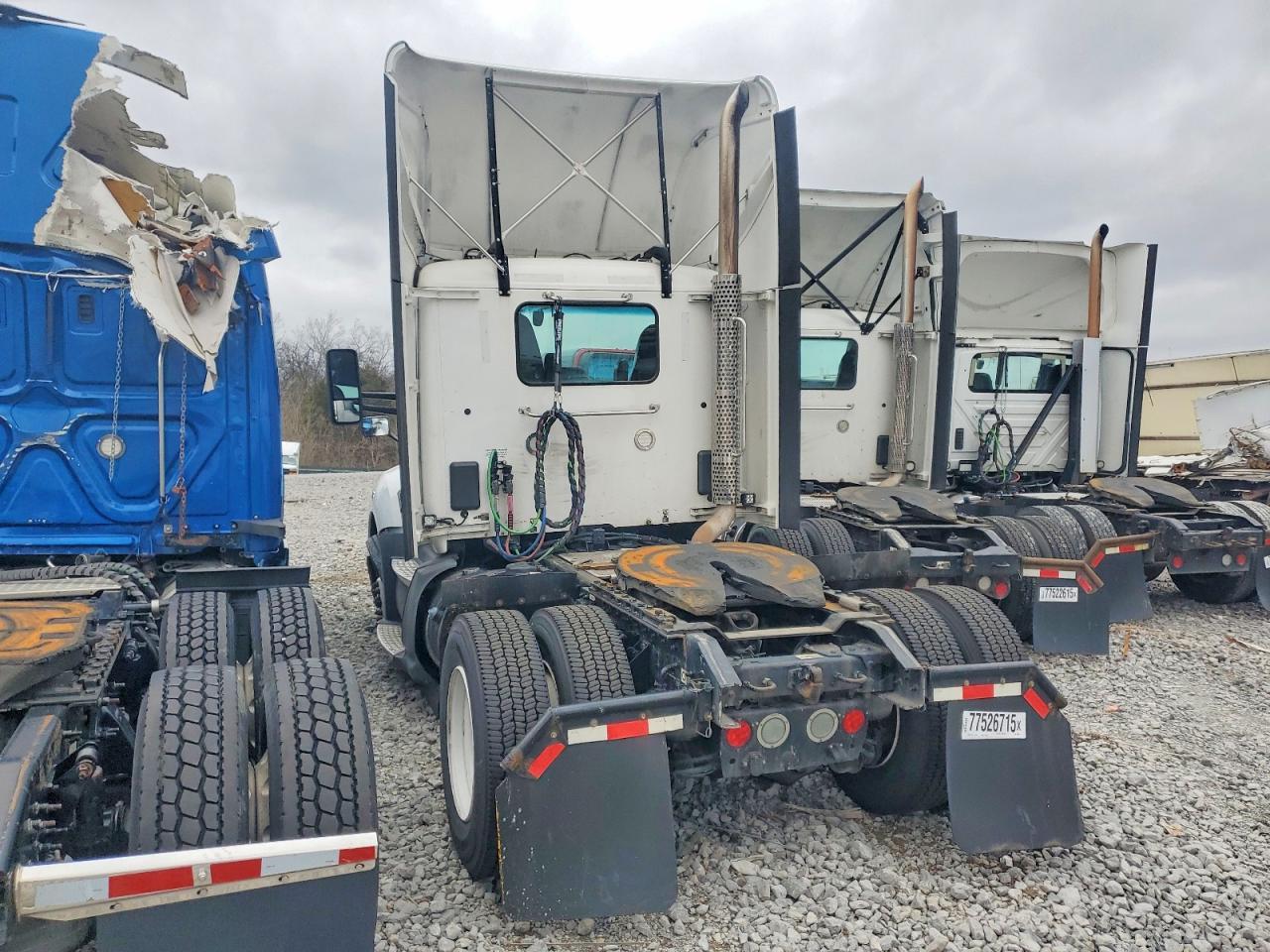 2019 Kenworth T680 Semi Truck