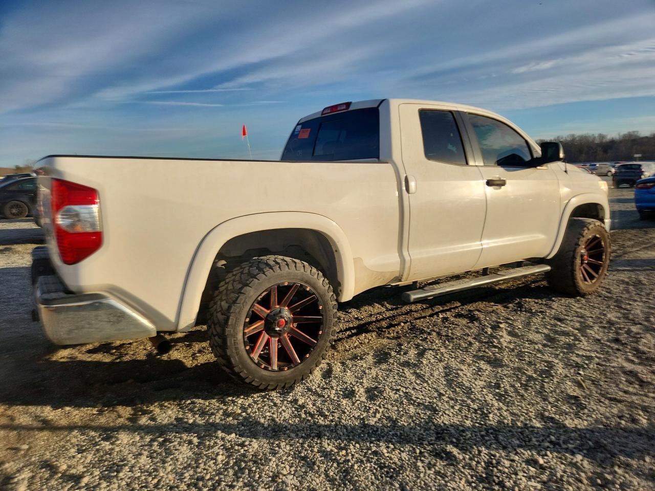 2017 Toyota Tundra Double Cab SR