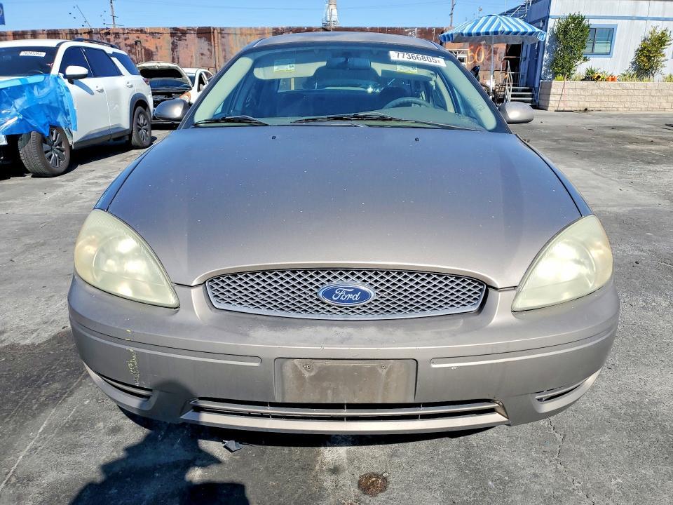 2004 Ford Taurus ses