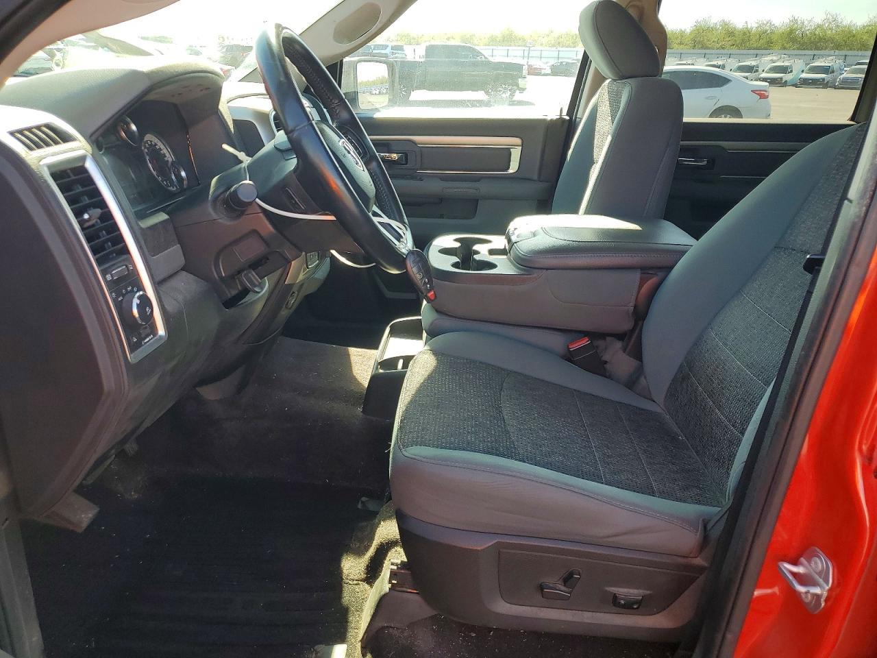 2017 Dodge RAM 1500 SLT
