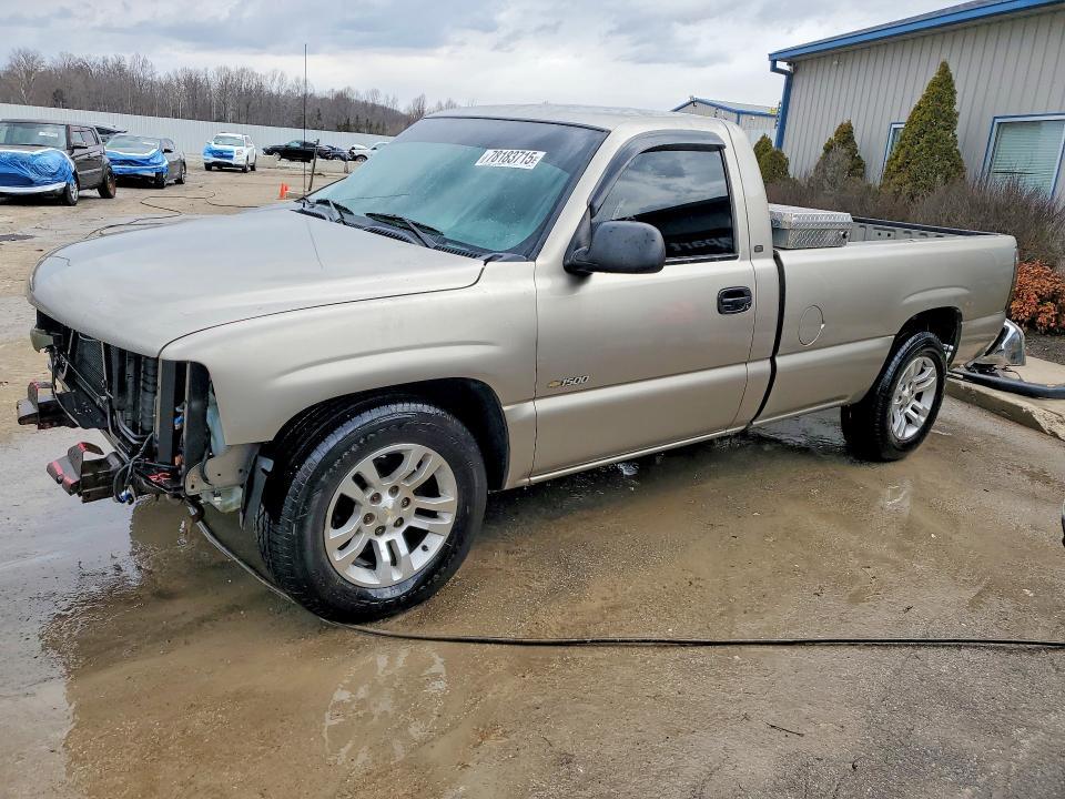 2002 Chevrolet Silverado C1500