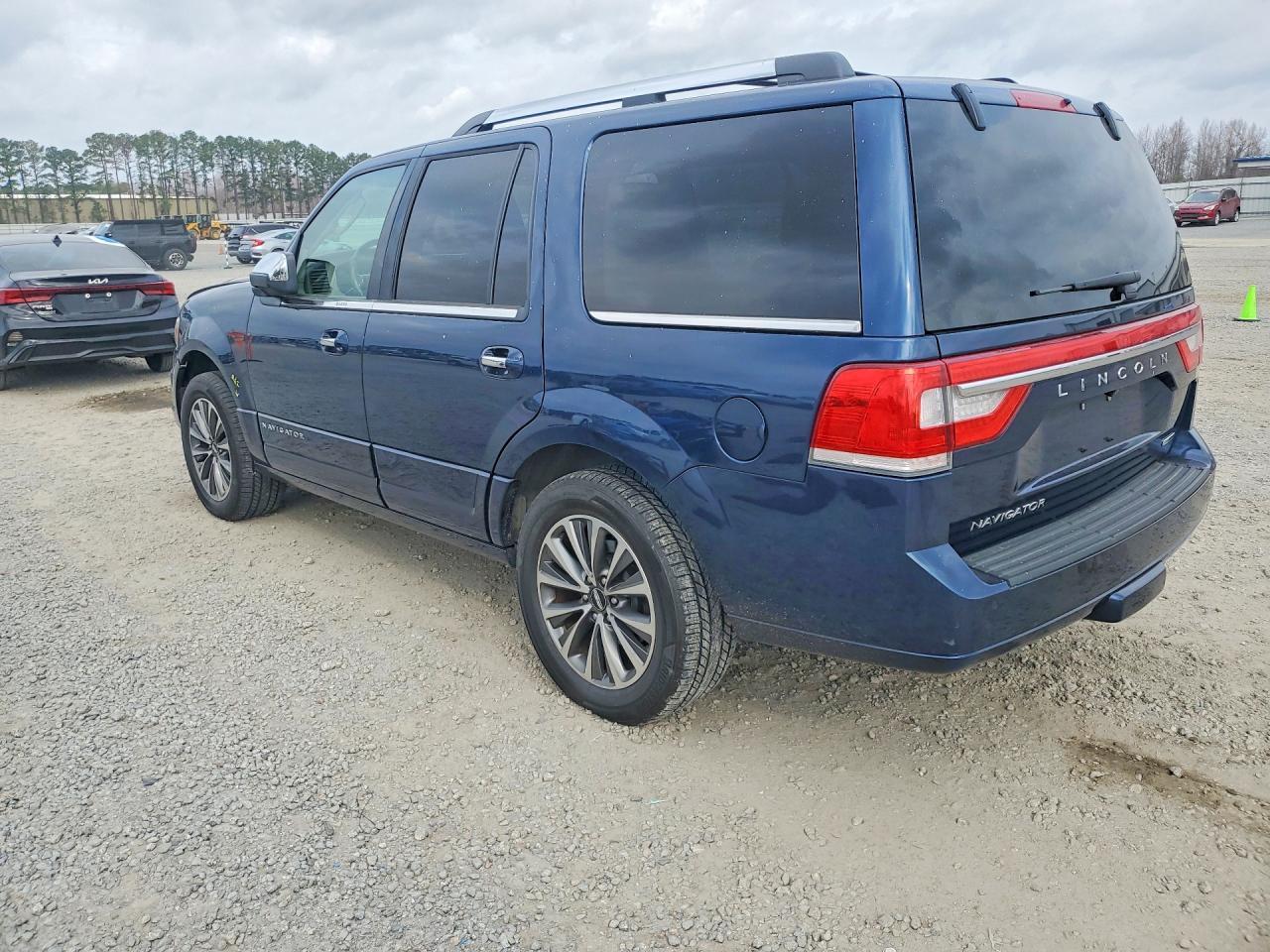 2016 Lincoln Navigator Select