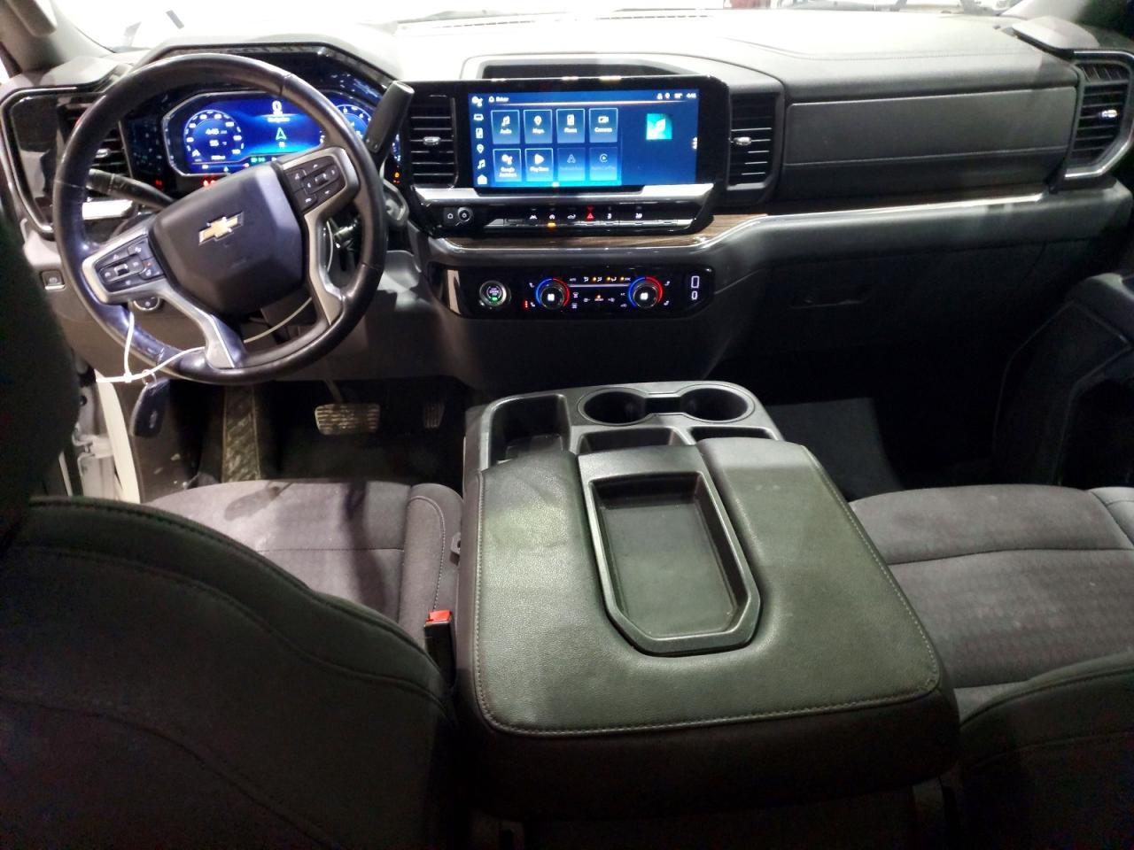 2022 Chevrolet Silverado C1500 LT