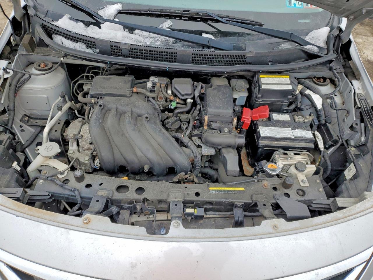 2015 Niss Versa s