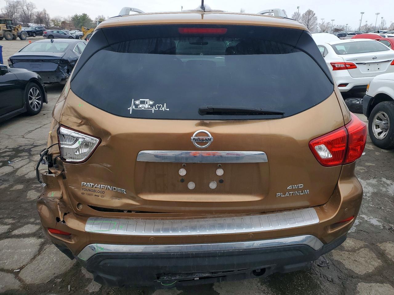 2017 Nissan Pathfinder s