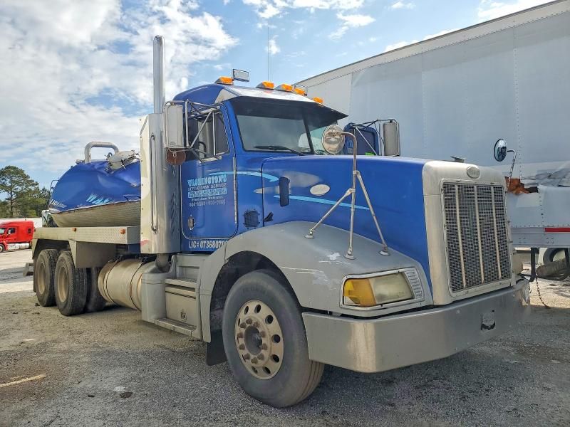 1999 Peterbilt 337 Septic Truck