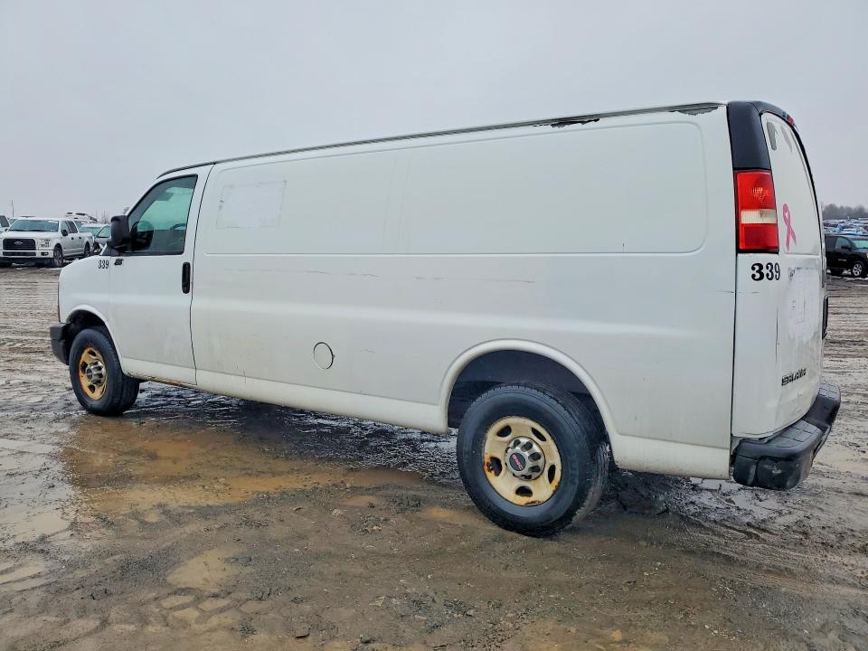 2011 GMC Savana G2500 Utility / Service Van