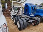 2011 Freightliner Cascadia Semi Truck
