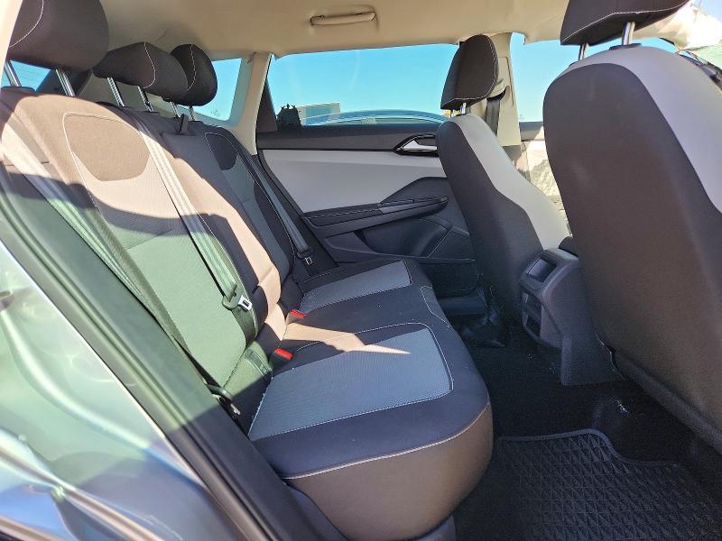 2024 Volkswagen Taos s