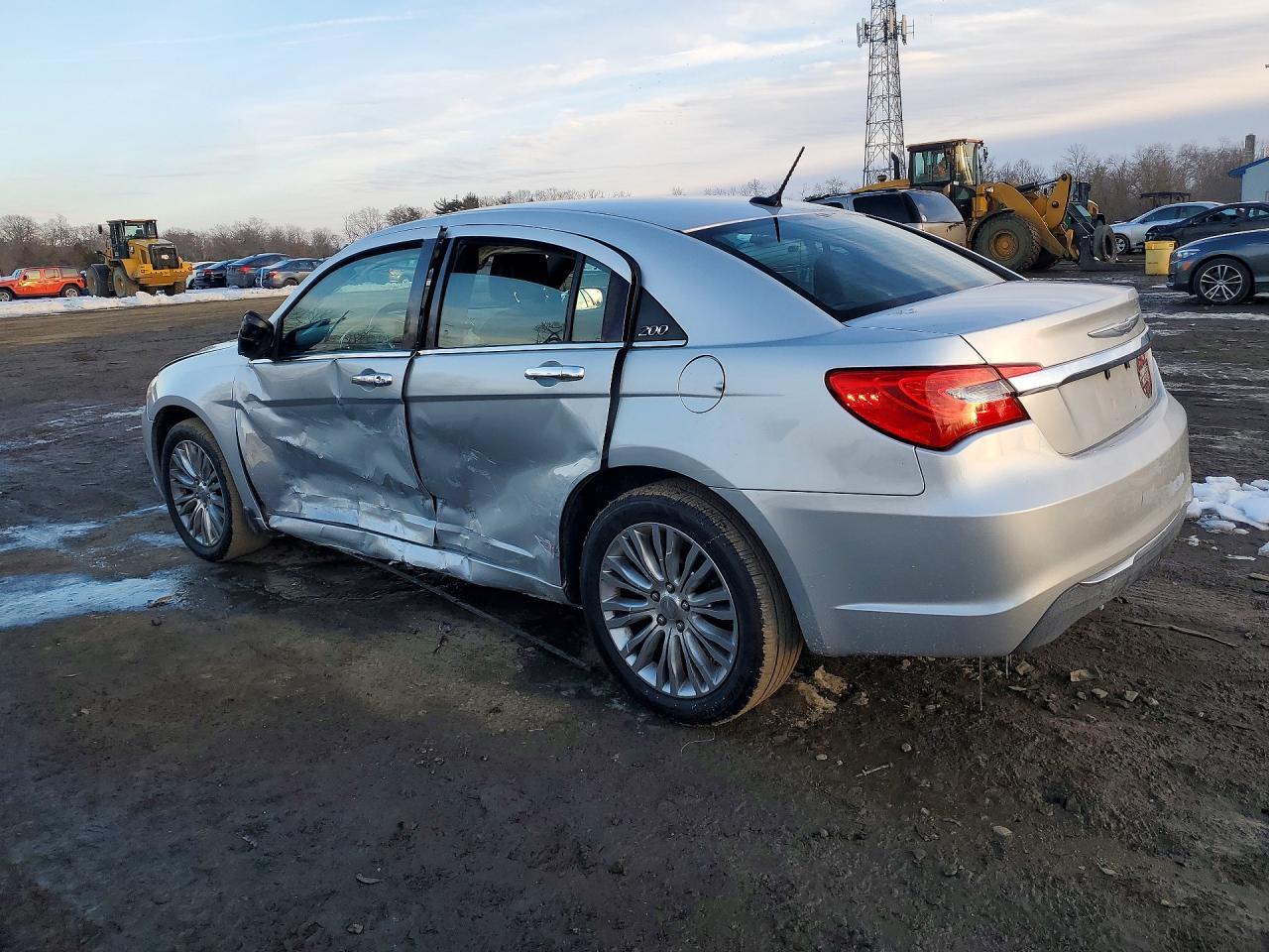 2011 Chrysler 200 Limited