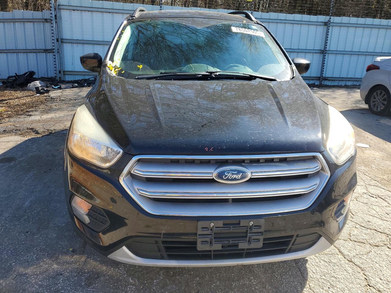 2018 Ford Escape se