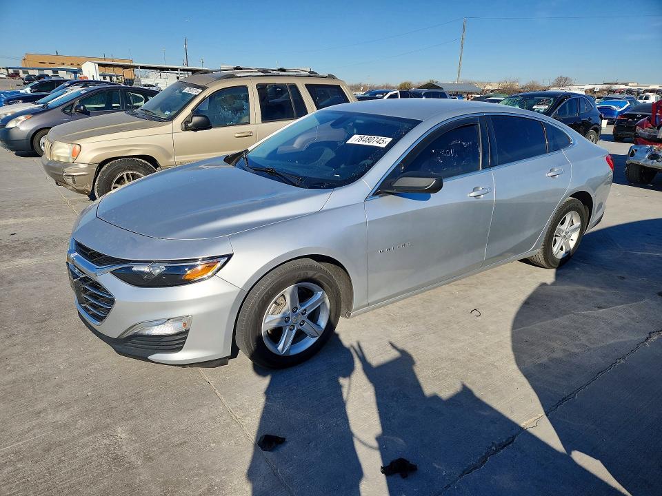 2019 Chev Malibu ls