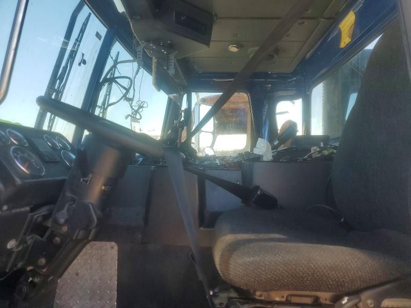 2016 Autocar Llc Xpeditor Refuse Truck